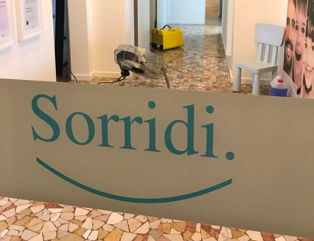 Dentista-Locarno-Studio-Ponchio-continuiamo-a-prenderci-cura-del-tuo-sorriso-in-sicurezza